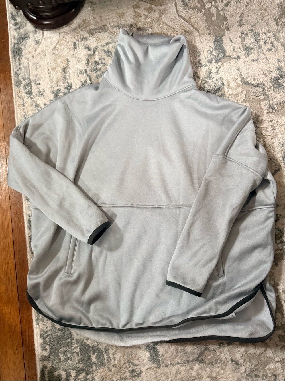 Women’s Light Gray Turtleneck Pullover Sweater